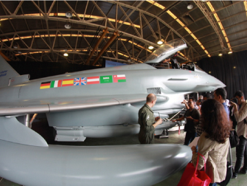 Eurofighter: INDONESIA LEPAS LANDAS